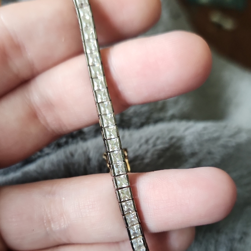 Source Unknown Silver Bracelet with Clear Accents